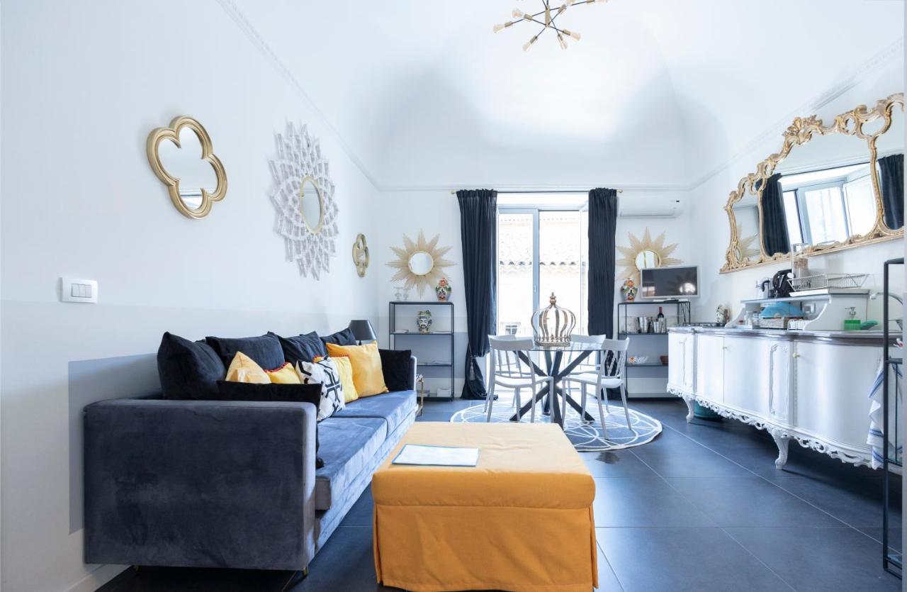 I Mori Bed & Breakfast Catania Bagian luar foto